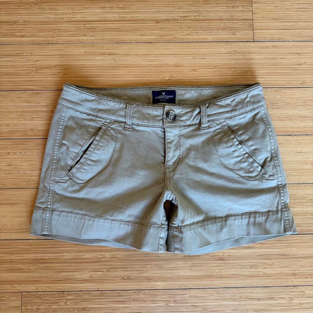 American Eagle Low Rise Shortie Shorts Size 4 Khaki Gold Trim Y2K Utility